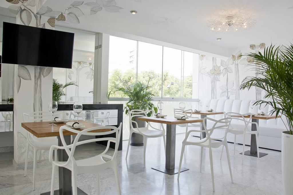 Arvo Hotel Boutique Трухильо Екстериор снимка